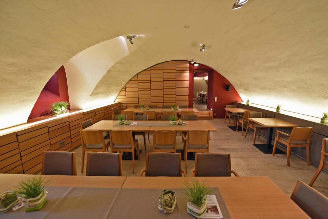 Bildungs- Und Tagungshaus Liborianum Otel Paderborn Dış mekan fotoğraf